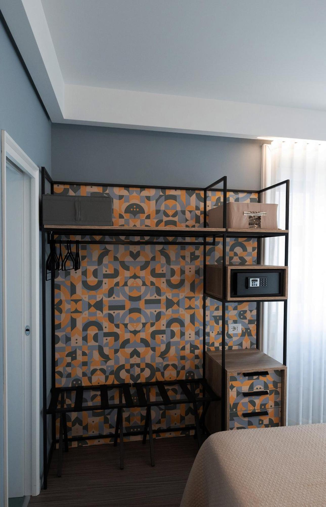 Bed In Centro Bed & Breakfast Наполи Екстериор снимка